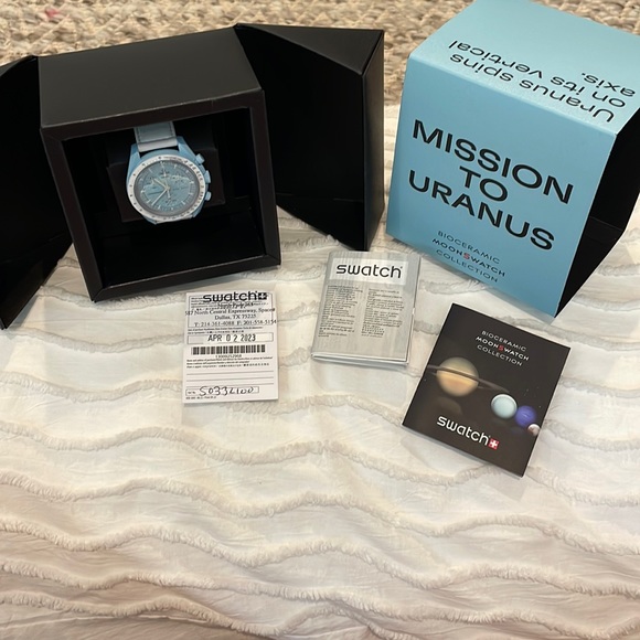 Omega X Swatch Mission to Uranus Watch - Picture 3 of 11